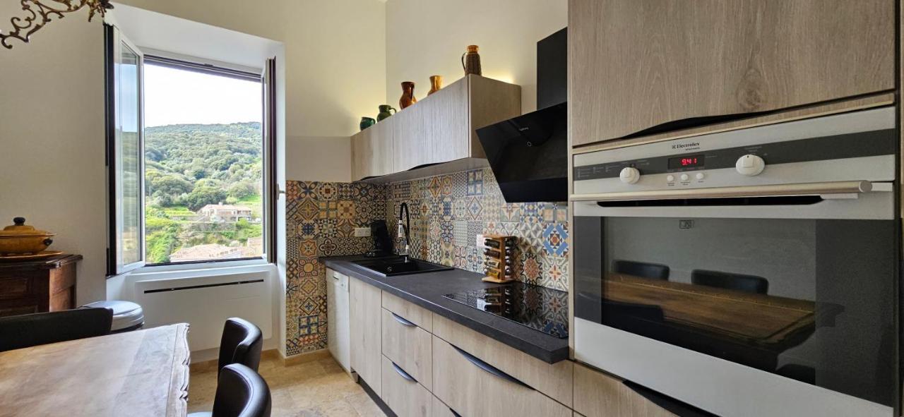 Bel & Ancien Appartement T3 Renove Dans Sartene Kültér fotó